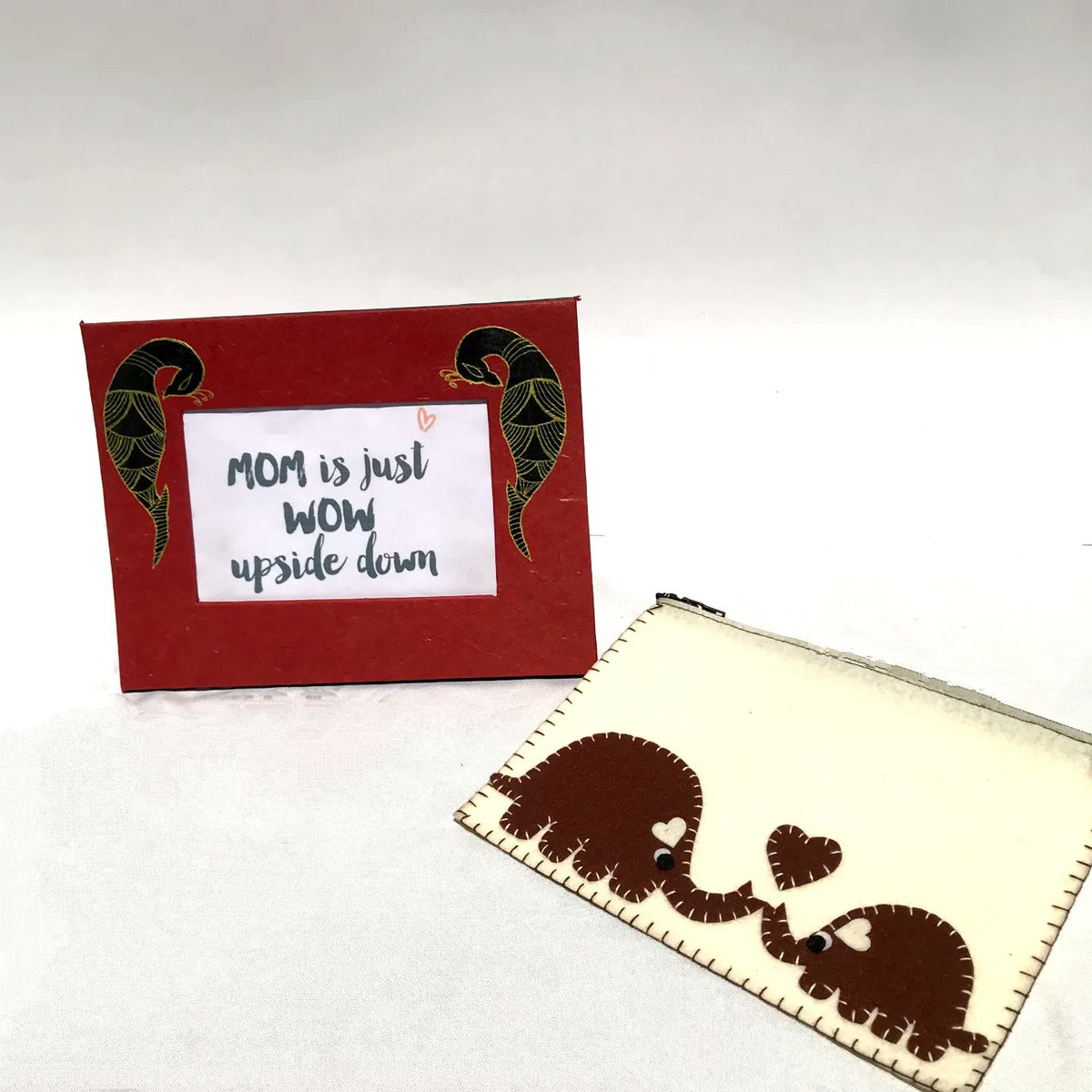 AfterTaste2012's tweet photo. #handmadebyaftertaste
#womenempowerment #momNme #feltpouch #buysomethingnice
#dosomethinggood #dignifiedlivelihood
#onlinesales #mothersdaygift #giftsthatgiveback #artforempowerment
(2/2) https://t.co/1cgOhRWRml