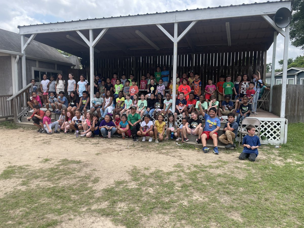We had a blast <a href="/7Acrewoods/">7 Acre Wood</a>. Thank you to our awesome bus drivers for getting us there and back safely. <a href="/HumbleISD_OE/">Oaks Elementary</a>