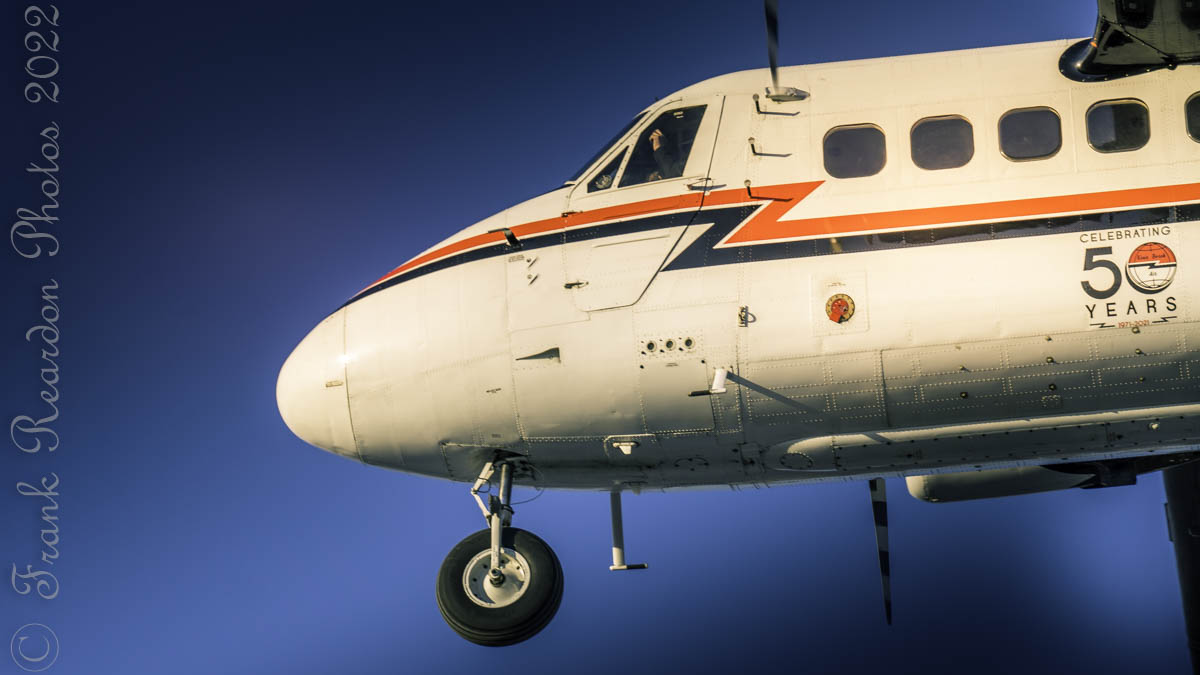 FrankReardon1's tweet photo. Coming in for a landing on runway 34 #KennBorekAir #DeHavilland #TwinOtter #CGTKB on MAY.4.2022 #YFBSpotters #YFB https://t.co/alEIKOyU7G