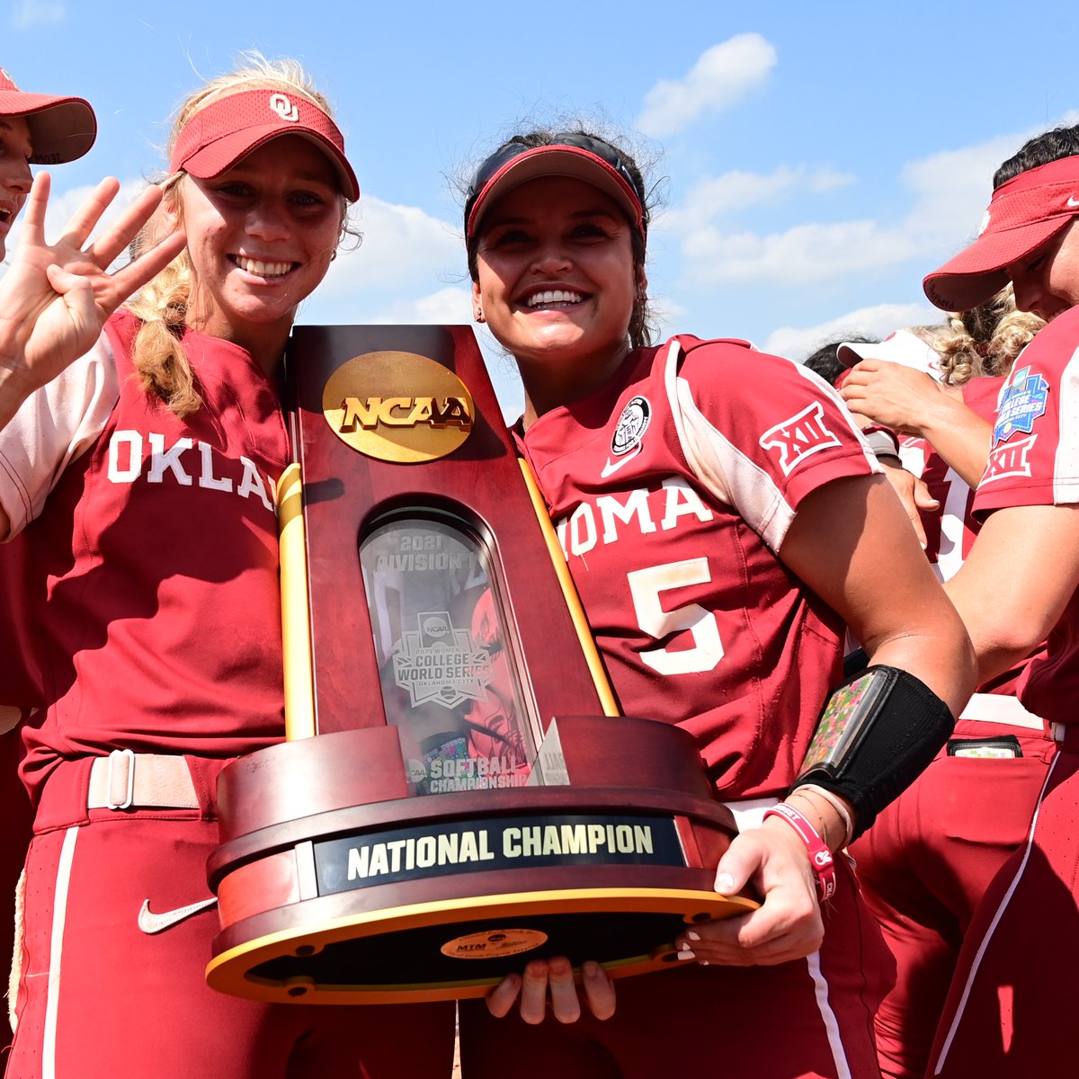 Oklahoma Softball tweet media