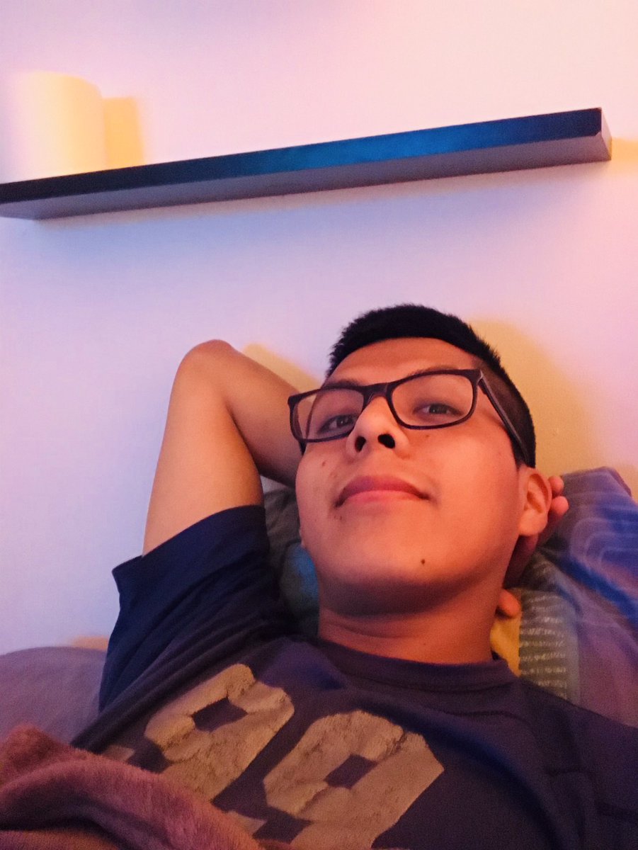YaPuesTilin's tweet photo. Mini vacaciones y me sigo despertando a las 8 🤦🏽‍♂️ https://t.co/4isgVg8at3