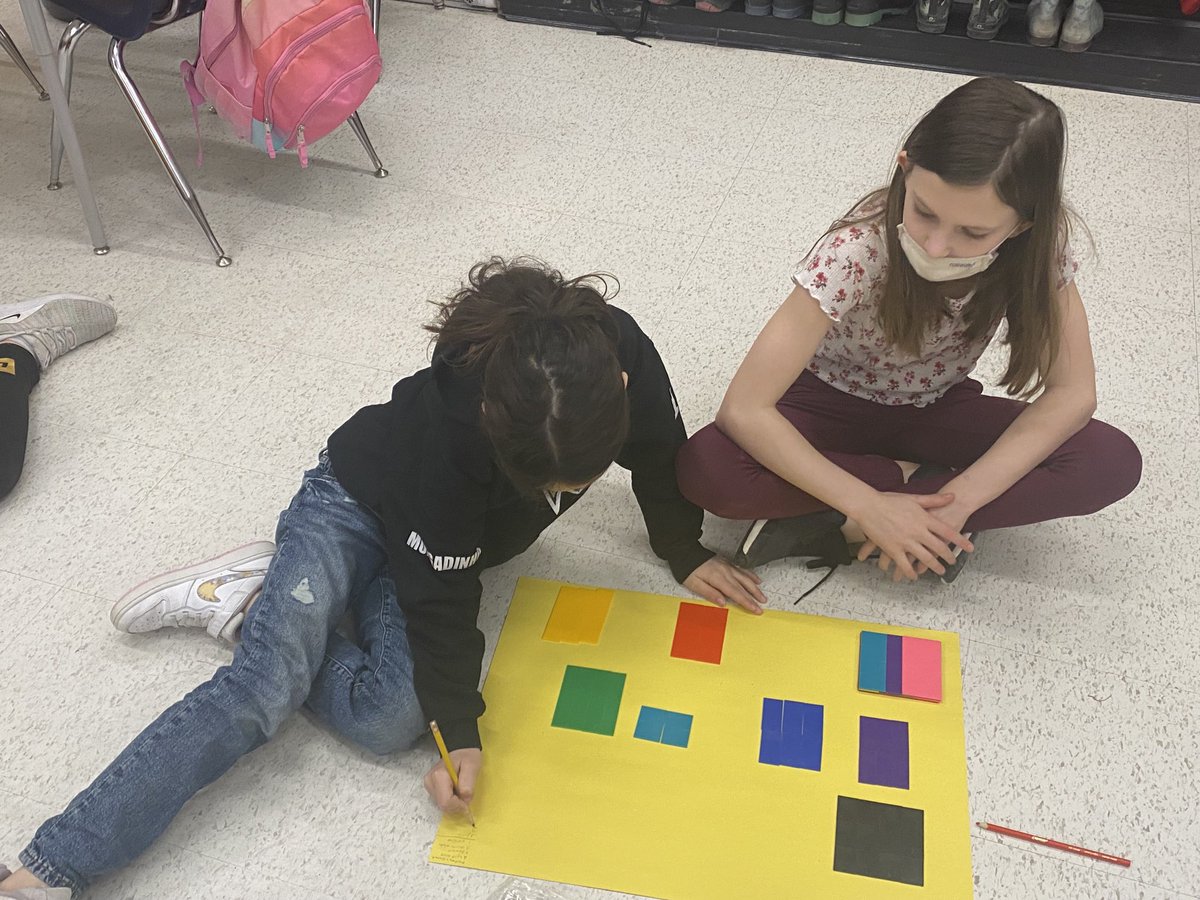 WestStPaulScho1's tweet photo. Ms Cervantes class was working on equivalent fractions this morning. There were so many combinations to make equivalent fractions! https://t.co/MWlFmZth2x