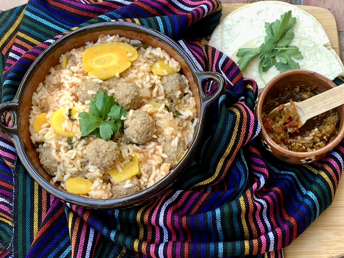 mamanoticias's tweet photo. La mesa está puesta para celebrar y saborear con el #CincodeMayo con mis 🛒 en @smartfinal 

▶️ #Receta Sopa de albóndigas https://t.co/9PyGR3g4na

#MySmartandFinal https://t.co/AF7rYrz7EG