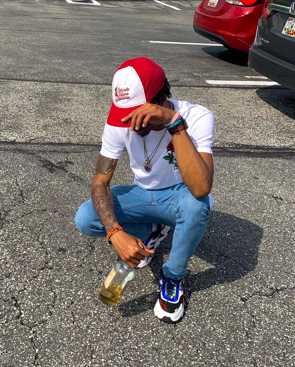 cdtjaye's tweet photo. My Story Written In Brail, Gotta Feel It To Understand 💯👨🏾‍🚀🧞 … happy birthday to me ! 🍾�� #Maythe4thBeWithYou #CDTmg #ThankfulforAnotherYear https://t.co/Qs7cfUVkEZ
