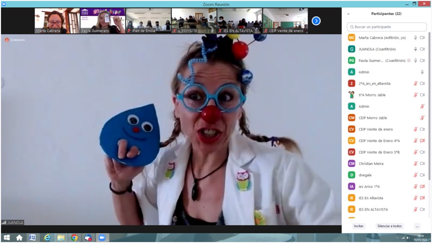 agenciaiisi's tweet photo. Hoy, la VII Gambuesa Científica de #Miniferias22 conectó online con 18 grupos de Primaria y Secundaria, y 5 centros expositores presentaron sus experimentos bajo el lema "Aprendemos ciencia haciendo ciencia"
👉https://t.co/qMcTqq6zFz
Con @aula3i #AulaSTEAM #somosciencia https://t.co/gtdPsjEL6A