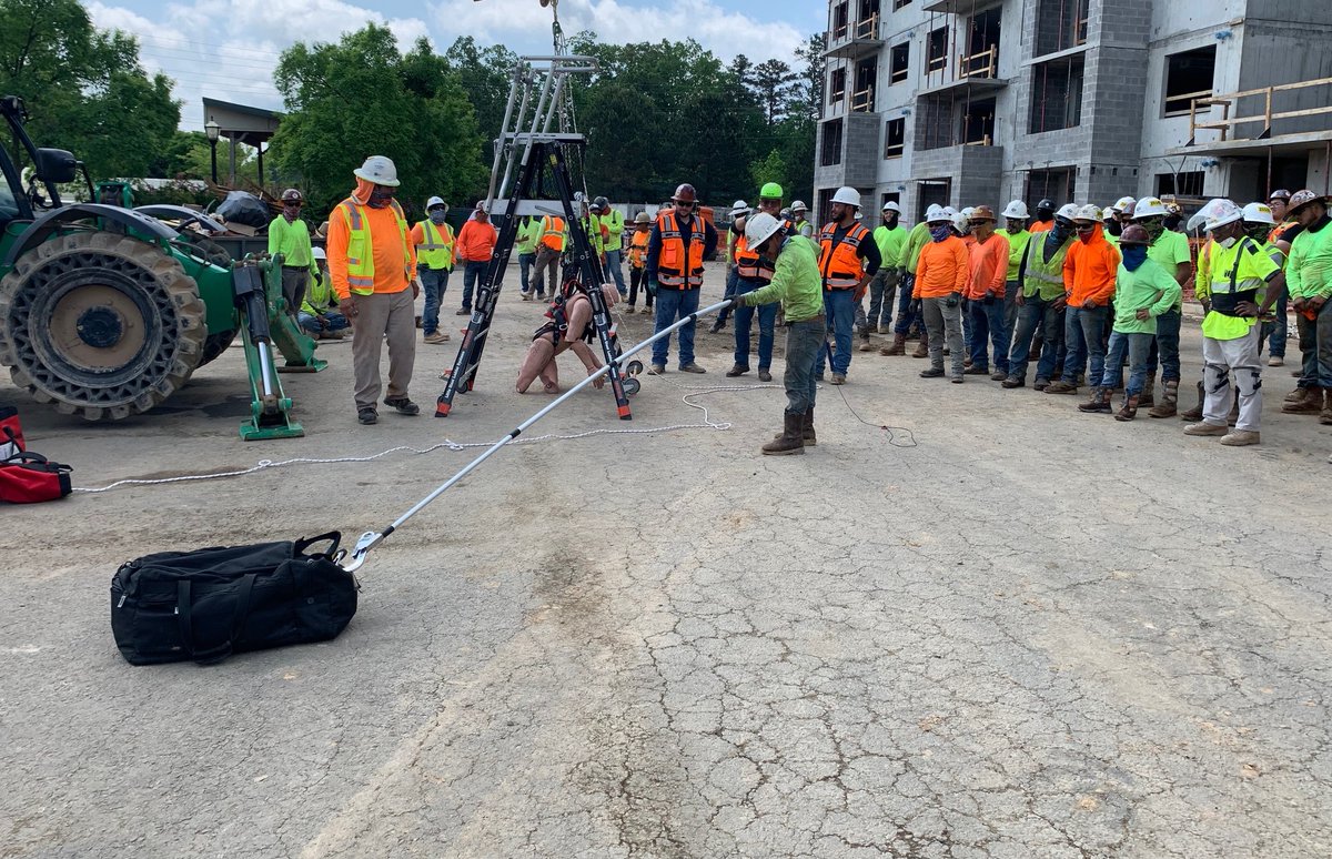 ColSafety's tweet photo. We partnered with Ely Concrete Concrete and @ahsResidential for a demonstration of their rescue plan for a job in Atlanta.

#BeSafeDoMore #SafetyStandDownWeek https://t.co/wyPAV8D0YU