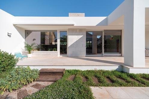 🟢 Vivienda saludable y eficiente en Benicassim
✍ Silverio Soriano, GMG Arquitectos; y Uniform <a href="/gmgarquitectos/">GMG arquitectos</a> m.facebook.com/UniformSistemi/

ecoconstruccion.net/articulos-onli…