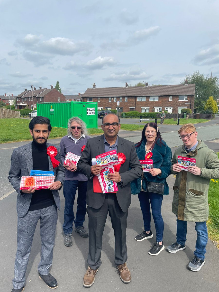 ChoksiVimal's tweet photo. #WaterlooTogether
#VoteLabour
#VoteVimalChoksi
fantastic response on the doorstep ! Thank you for your shower of support ✊✊!
🗳️Go out and vote today before 10am. https://t.co/oet92FwCk5