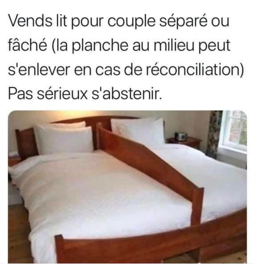 bazarafrique's tweet photo. Bon plan : quand tu n’as pas été d’accord du tout dans ton couple sur quoi acheter, il y a toujours une solution sur Bazarafrique 🙄🤣 https://t.co/e73MqIZXbm