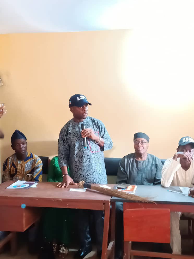 shadowenny's tweet photo. Moment the leading aspirant for the Ondo North Senatorial district Chief,Dr.@AjipeAlex arrives Ifon, the headquarter of Ose local government to meet with the delegates from the area
#voteajipe
#ajipe4senate
#ondonorthsenatorialdistricts
#YouthOclock
#irawoola
#ajipe
#freshideas https://t.co/HSc6wUCl86