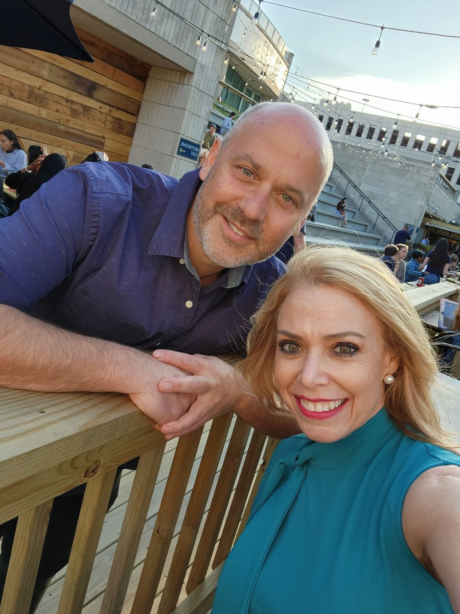 SheilaShowPHL's tweet photo. Took part in history-official grand opening of the largest waterfront restaurant in Philly w/1400 seats, 5 bars & 3 levels with breathtaking views. Congratulations #LibertyPoint & thanks #FCMHospitality for your vision & economic impact it brings to our City.
#LibertyPointPhilly https://t.co/INMtkUqyEY