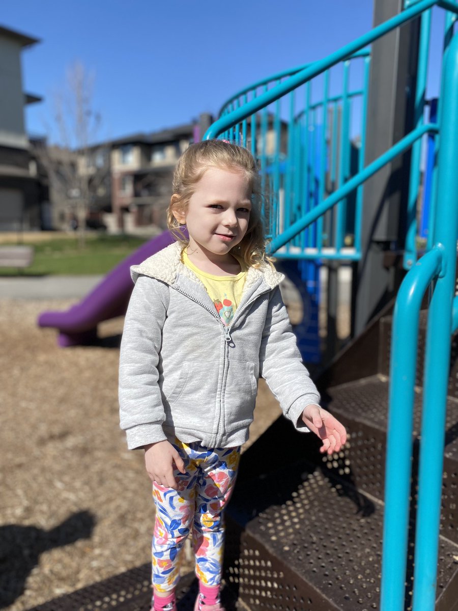 Beautiful day to play at the park!☀️