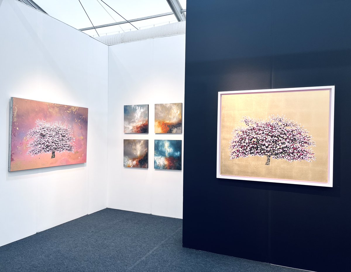 Alpha Art Gallery tweet media