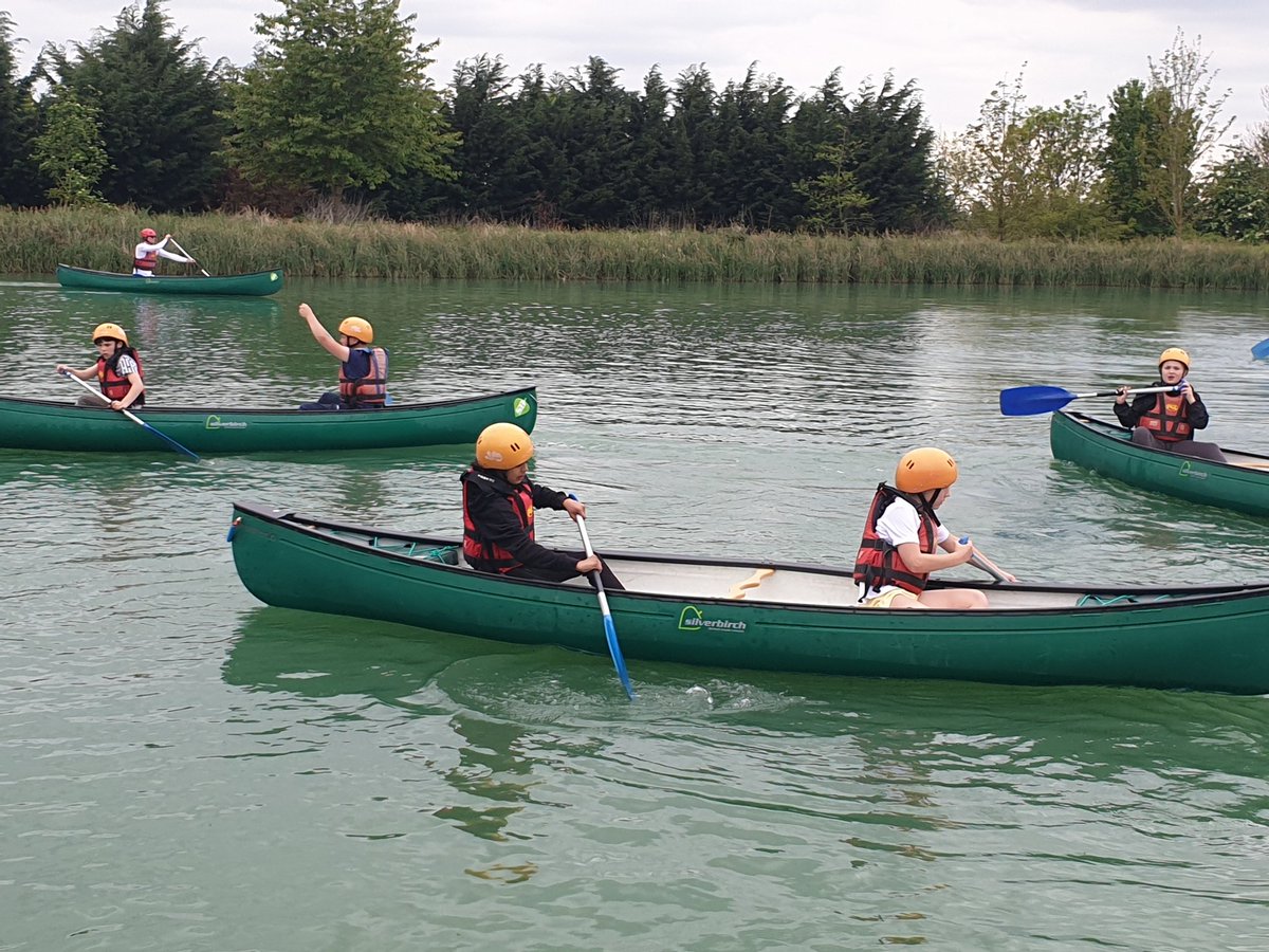 mna_pe's tweet photo. @MNA_Year5 group 1 enjoying the water 💧 https://t.co/7qtf6dtJ6V