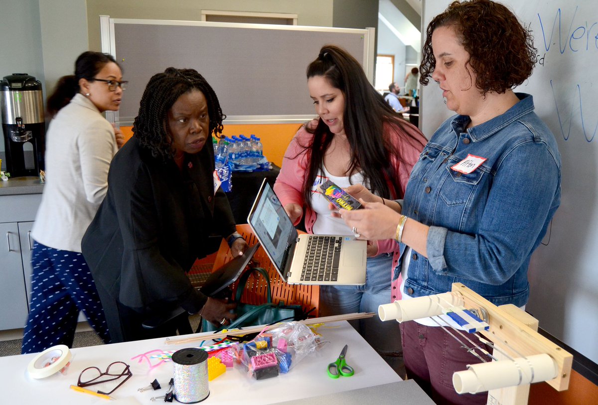 40 #STEM educators from around the CES region gathered at WorkspaceCT to make Rube Goldberg machines! Watch this video to see how it went during this workshop organized by our Professional Development Services. #STEMeducation 
@heyreynolds <a href="/charlesdumais/">ᴅʀ. ᴄʜᴀʀʟᴇs ᴅᴜᴍᴀɪs</a> 
youtu.be/5IkHw-H7-mE