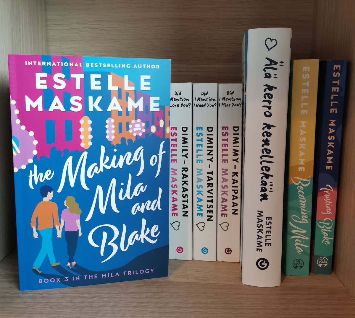 nekos_drawings's tweet photo. My excuse not to grade my students' papers this weekend has arrived ππππ it's so beautiful π₯Ίπ #TheMakingOfMilaAndBlake #TrustingBlake #BecomingMila @EstelleMaskame https://t.co/FbdSaHRmv8