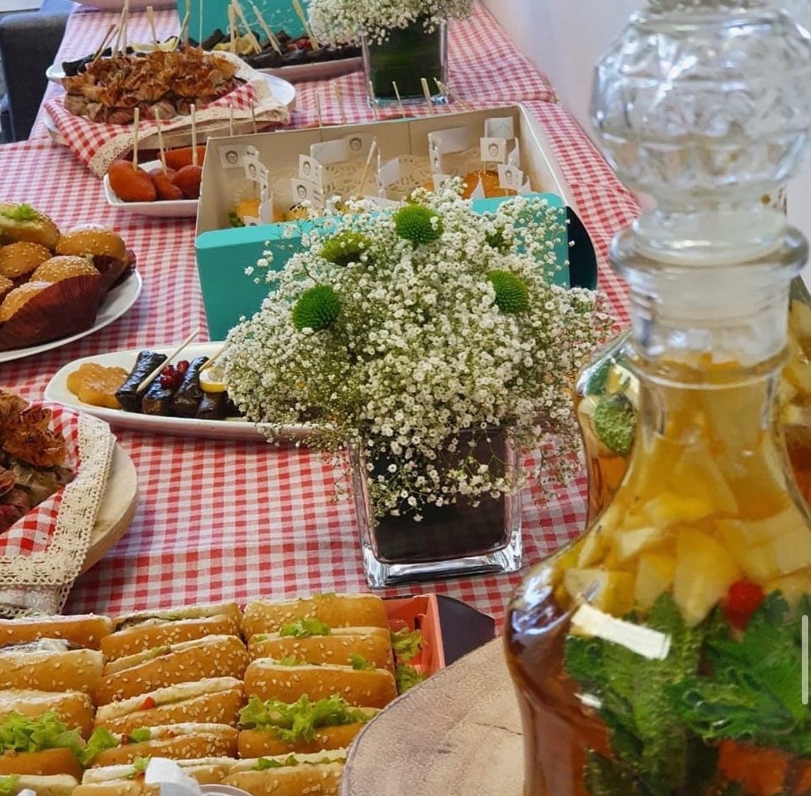 شكرا شكرا من اعماق قلبنا على جهودهم في حضانه وشكرا شكرا على الفطور ماقصرتو شكرا استاذه مريم واستاذه ابتهال واستاذه موضي واستاذه رنا ❤️❤️❤️❤️❤️