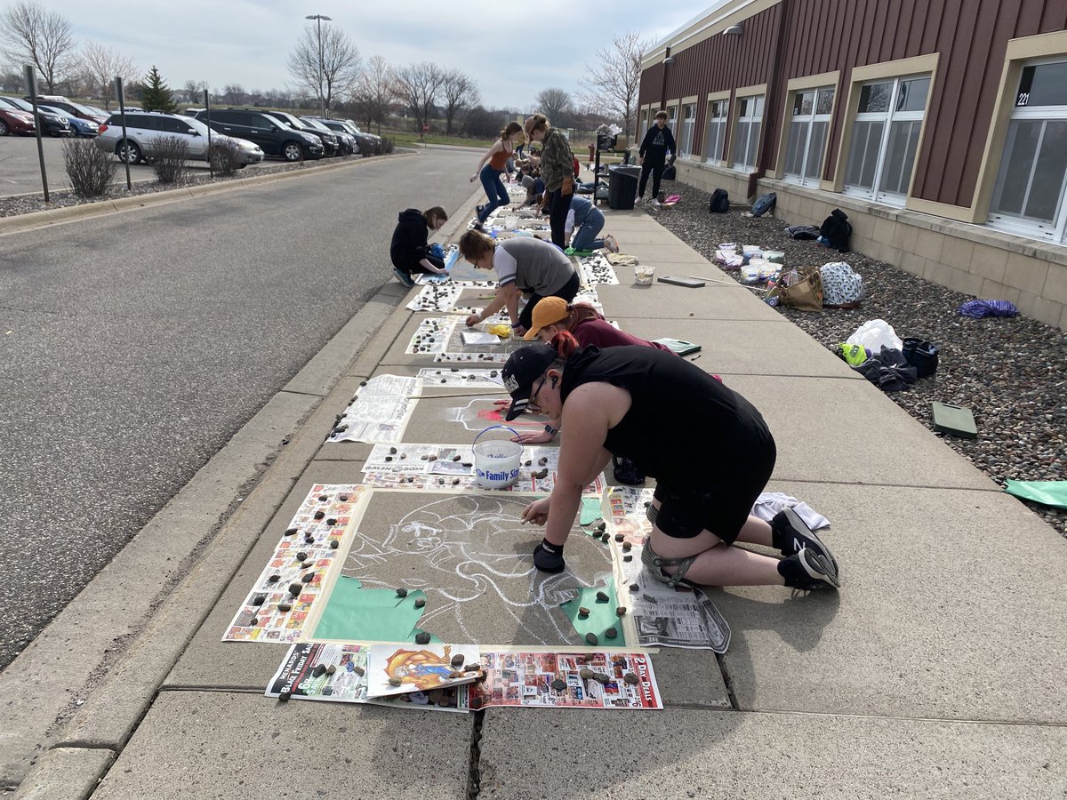 SandySkon's tweet photo. And they’re off!  #KaleidoscopePRIDE #IMadonnariFestival https://t.co/cUMvtCWlOS
