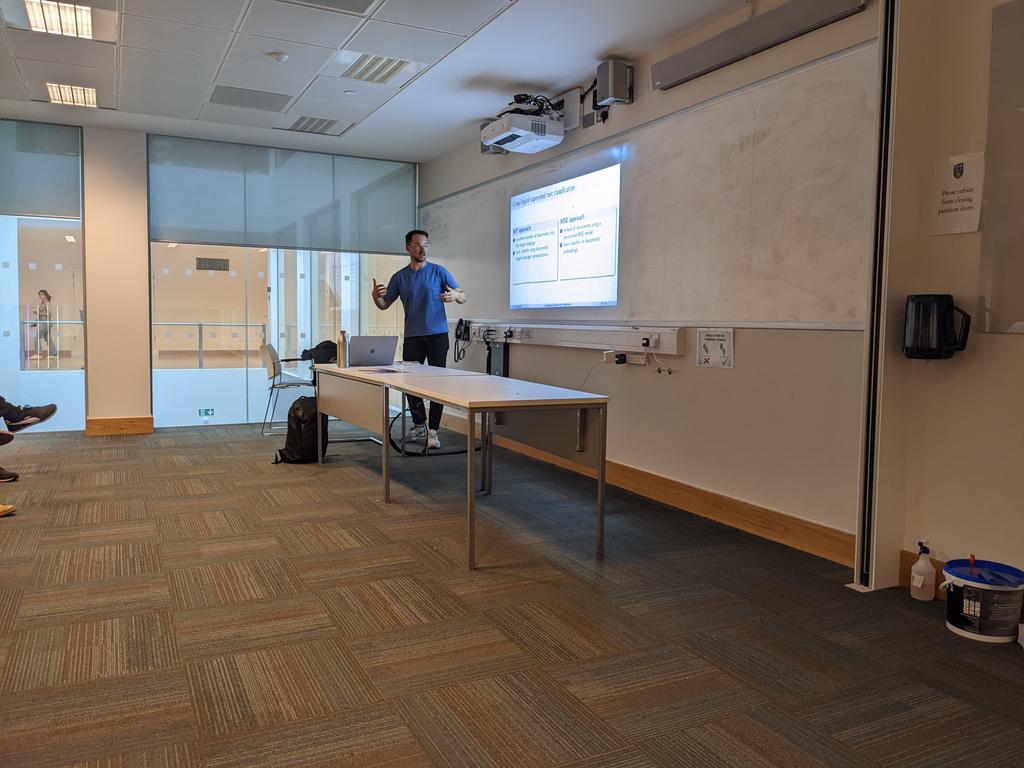 nicolaiberk's tweet photo. @hauke_licht teaching us the dark arts of multilingual text classification at #CompText22 

Check out the amazing notebooks: https://t.co/8KcbeL7Nva https://t.co/gFamloreF1