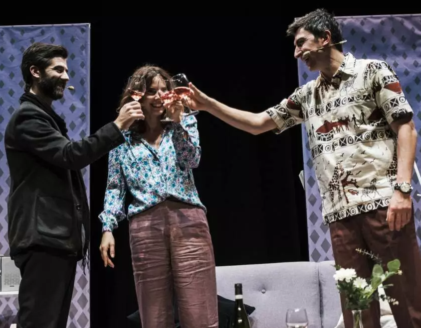 OOOH_Events's tweet photo. Ultime ore di prevendita online per Una Cena d'Addio il 7 maggio al Teatro Comunale di Monteu da Po.
Biglietti ancora in prevendita, acquista ora
https://t.co/bkaY7qyKJp

#OOOHEvents #OndaLarsen #UnaCenaDaddio #CenaTraAmici #LePrenom #teatro #biglietti #prevenditaonline https://t.co/ptLoCu54V2