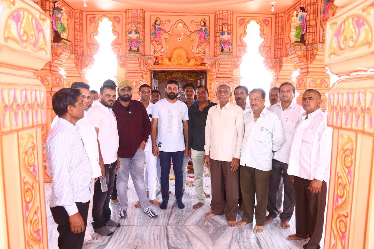 ijayeshradadiya's tweet photo. જેતપુર તાલુકાના રૂપાવટી ગામે નવ નિર્મિત ભવ્યાતિભવ્ય શ્રી રામજી મંદિરનો પ્રાણ પ્રતિષ્ઠા મહોત્સવ. https://t.co/rHk5S67l9C