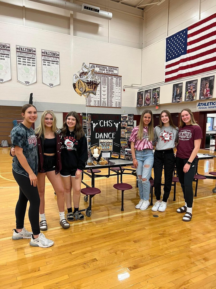 Thank you to everyone who came out to 8th grade night yesterday!! We can’t wait to see everyone at tryouts in a few weeks! 🎉