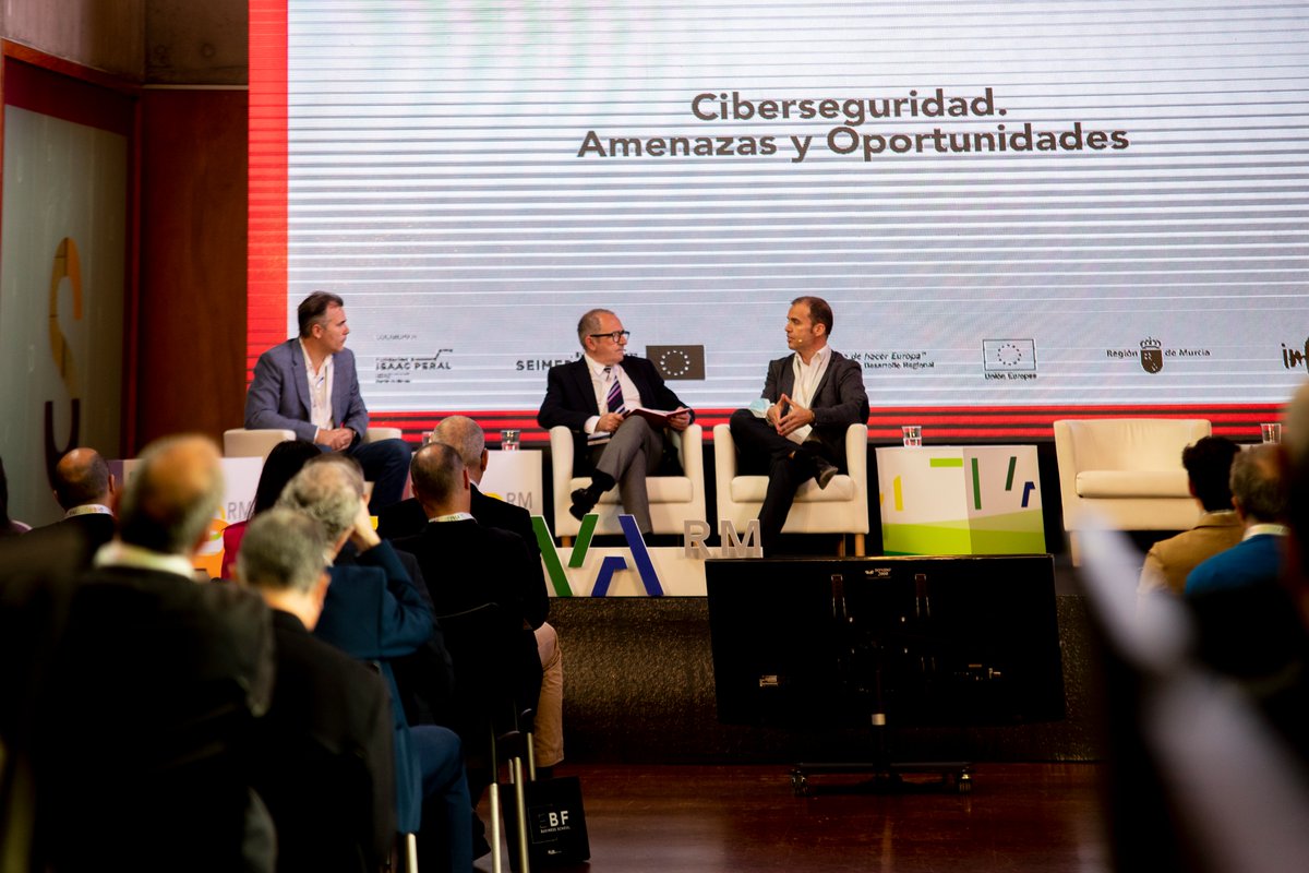 COITERM_AITERM's tweet photo. Nuestro colegiado Daniel Lopez Buendía ha estado presente en la mesa redonda Ciberseguridad. Amenazas y Oportunidades en el 𝗙𝗢𝗥𝗢 𝗗𝗘 𝗧𝗘𝗖𝗡𝗢𝗟𝗢𝗚𝗜́𝗔𝗦 𝗗𝗜𝗦𝗥𝗨𝗣𝗧𝗜𝗩𝗔𝗦

🔵 https://t.co/KhL2greG5W https://t.co/ykhPubkx4c