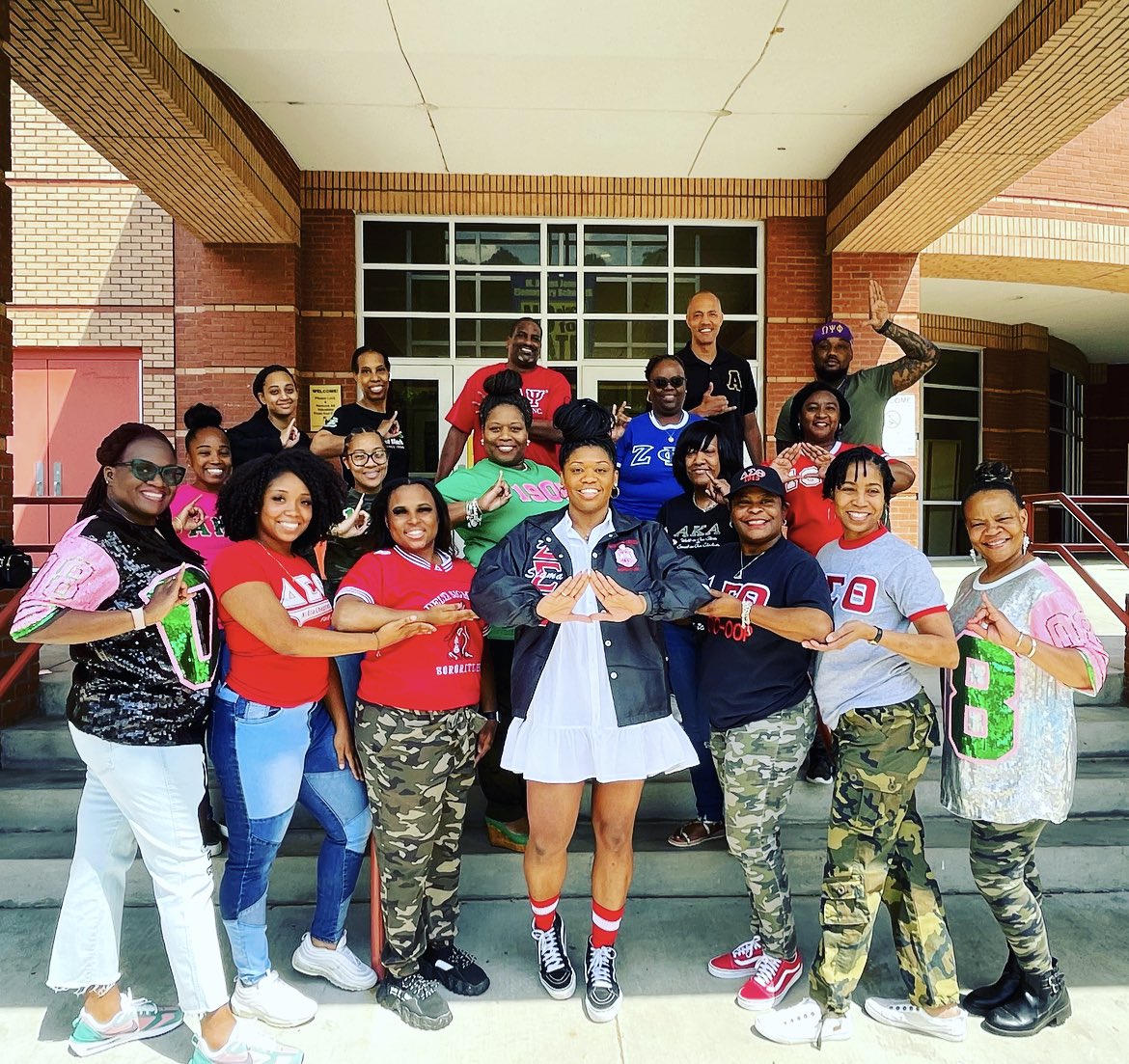 Lindsey Rutledge tweet media