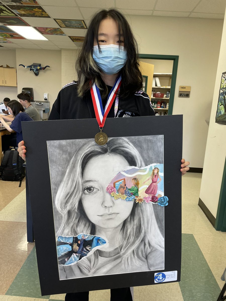 GRHSArt's tweet photo. Congratulations to Camille Legaspi and ZiYing Le for receiving a 4 rating at State Vase. There were 30,643 regional entries, 1974 state qualifiers and 950 state ratings of 4. Way to go ladies!! #weareGR #statevase #4medal https://t.co/w6ylp0GLHh
