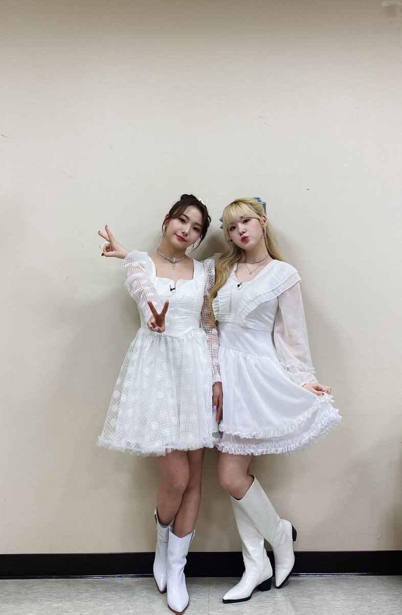 luvriiy's tweet photo. チェヒョンちゃんはもちろんなんだけど今回の清楚系衣装ヨンウンにとっても似合ってて可愛い(；_；) https://t.co/RmQZctt3rE