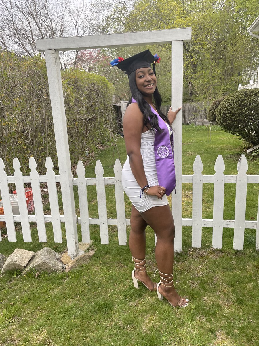 tarishax33's tweet photo. i be forgetting i have twitter😭 just dropping these off here im beyond proud of myself!!! https://t.co/PsPL1VbNQ2