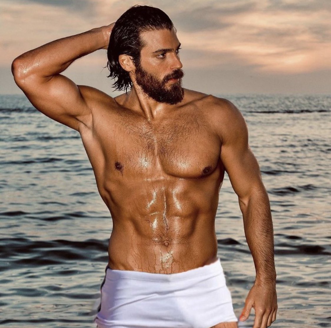 <a href="/asNovelaFan/">AnaRNovelaFan 🇺🇸 CanYamanEnglish</a> Eu prefiro os dois!! Tem que escolher apenas um?! Então #CanYaman com batatas fritas, catchup nele!!! Ainda morro disso!!! #CanYamanAsiaFandom #CanYamanAsianMania #CanYamanabaladahora #CanYamanDisneyPlusTR #CanYamanMania #clubedobeijo