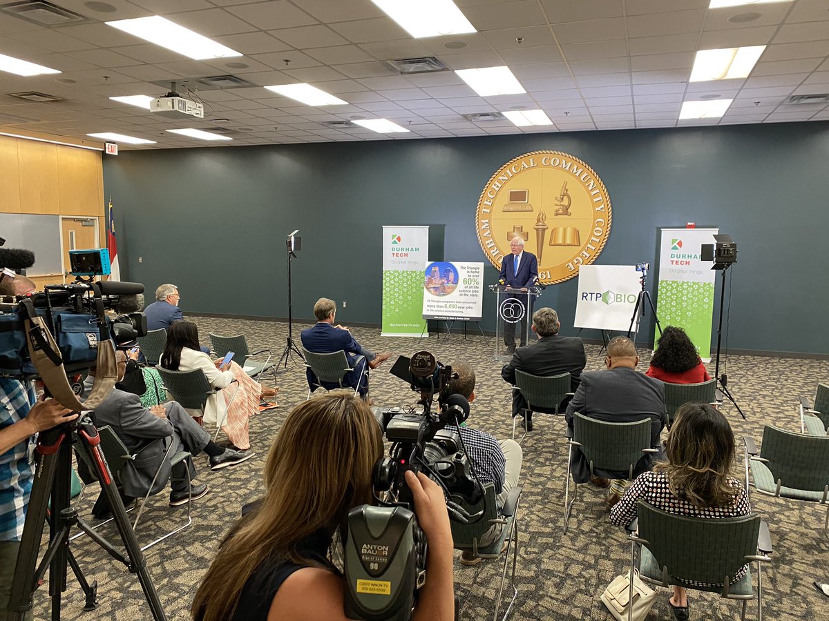 Happening now: @RepDavidEPrice announcing $1.2 million in federal funding for RTP Bio, a biotechnology partnership between <a href="/durhamtech/">Durham Tech</a> and <a href="/waketechcc/">Wake Tech</a>.