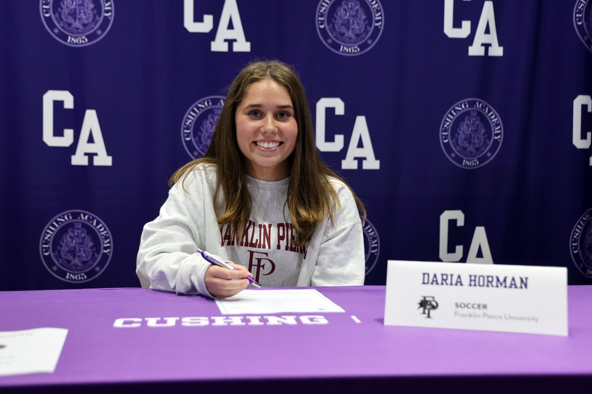 Girls' Soccer | Cushing Academy tweet media