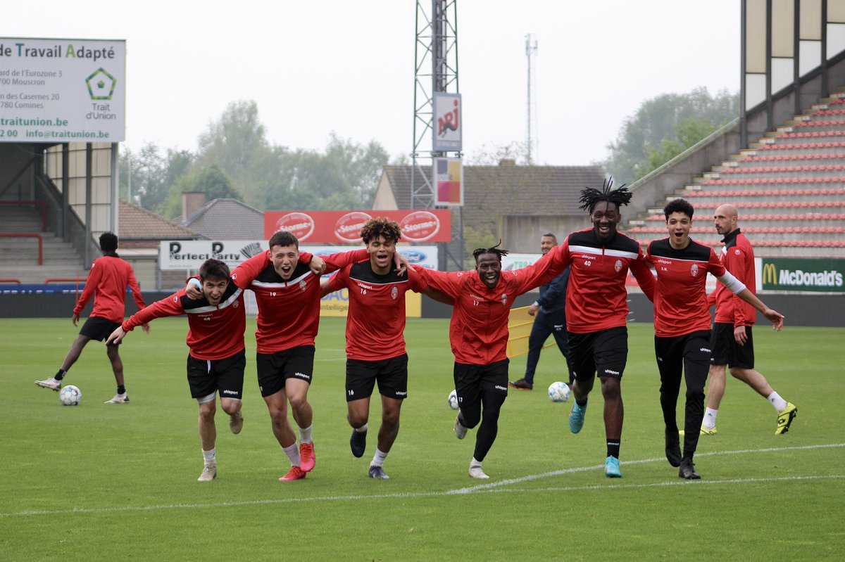 ExcelMouscron's tweet image. ☑️ 𝗗𝗲𝗿𝗻𝗶𝗲𝗿 𝗲𝗻𝘁𝗿𝗮𝗶̂𝗻𝗲𝗺𝗲𝗻𝘁 𝗱𝗲 𝗹𝗮 𝘀𝗮𝗶𝘀𝗼𝗻 𝟮𝟭-𝟮𝟮 !