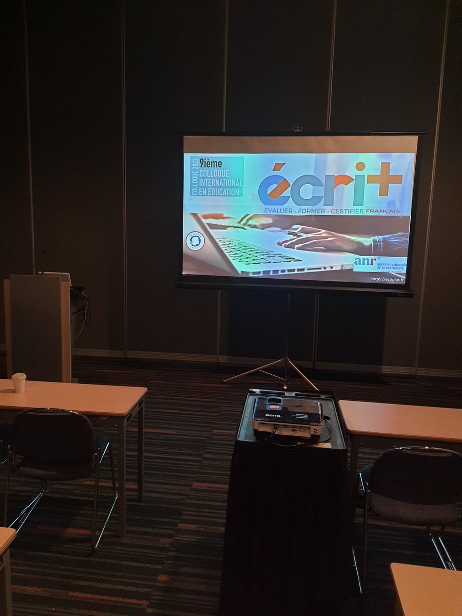 SalamPierre's tweet photo. On est prêts pour le @ecri_plus show 
@SandrineCapel 
@crifpe 
En direct du palais des congrès de Montréal https://t.co/fgYxJtOay0