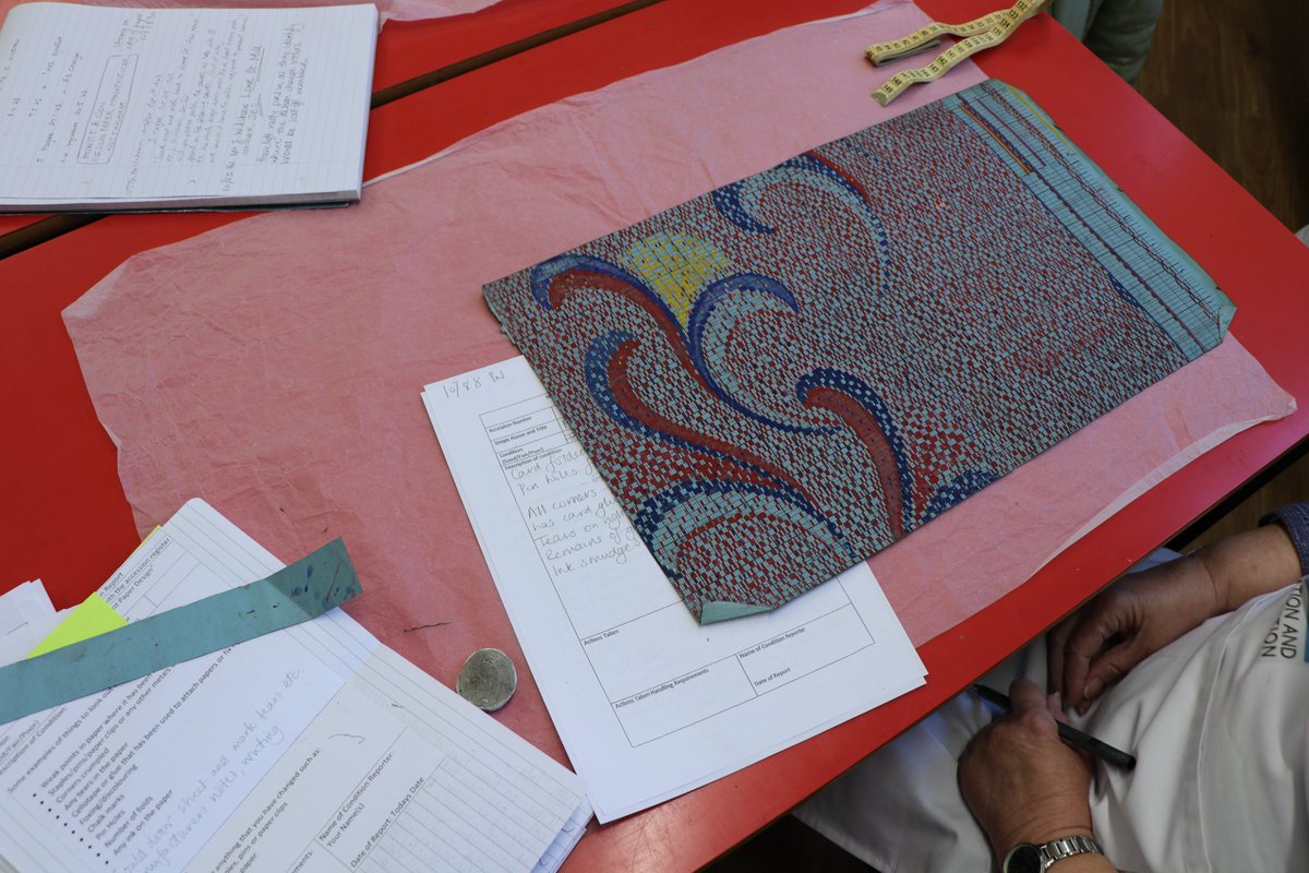 silkmuseummacc's tweet photo. Over the past few years, the @artssocietyuk have worked their way through piles of point paper designs. Yet, despite the tantalising notes, dates &amp; initials that cover the backs of the designs, we didn't know which #Macclesfield mill they came from. 
Until now...
#TextileThursday https://t.co/U5ww6tJMC1