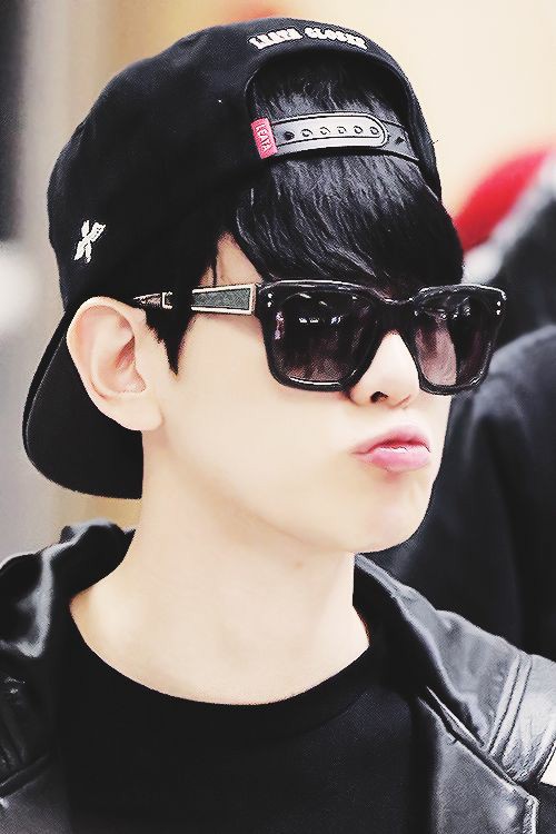 Happy Birthday Baekhyun 🎉🎊
Semoga apa yang disemogakan tersemogakan 🙏doa terbaik menyertaimu ✴️
Intinya , wish you all the best ❤️

#터래기야_큥생일축하해_보내줘
#해피큥데이 
#HappyBaekhyunDay
#31LightRaysUponBaekhyun
<a href="/B_hundred_Hyun/">Baekhyun_EXO</a> <a href="/weareoneEXO/">EXO</a>
#exo #weareoneEXO