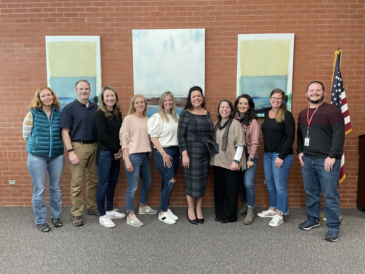 RebeccaAJenkins's tweet photo. I had the pleasure to meet with the FAD parent group this morning! Thank you for having me and I look forward to our work together. ⁦@LibertyvilleD70⁩ #d70shinyapple https://t.co/M1cqrV2u4i