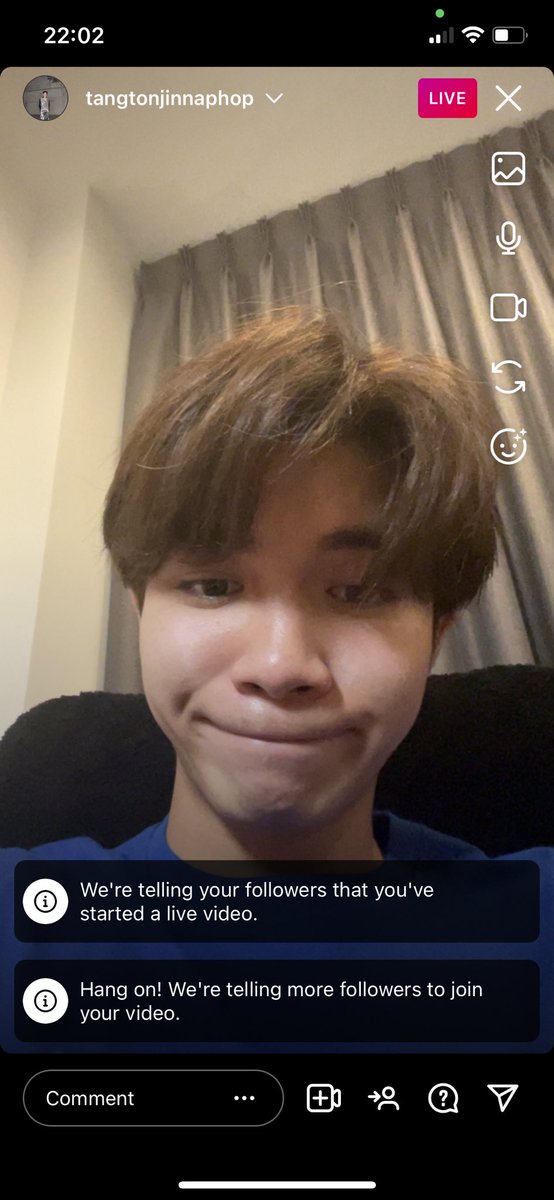 tangtonjp's tweet photo. ทําไม😢 https://t.co/nMEJBqex0R