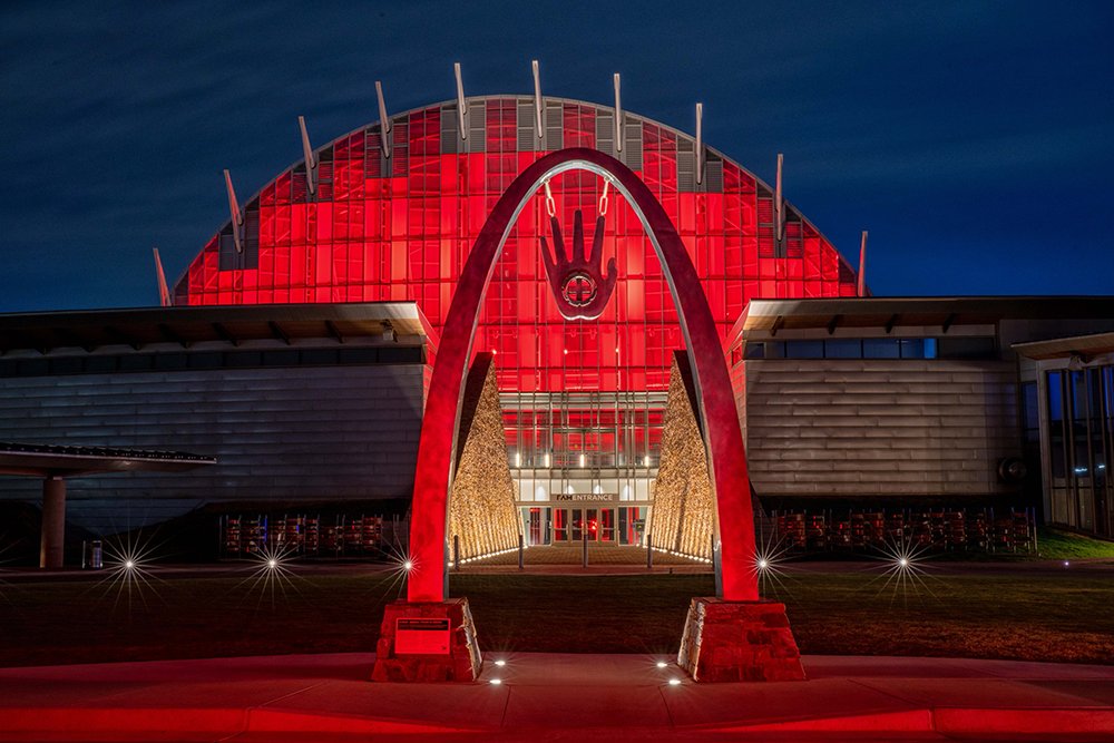 FAMokMuseum's tweet photo. We join First Americans in observing Missing and Murdered Indigenous Persons Awareness Day. Tonight, FAM will turn the lights in the Hall of The People red to honor those who have gone missing and the families/advocates seeking justice. https://t.co/YtlWb88rok