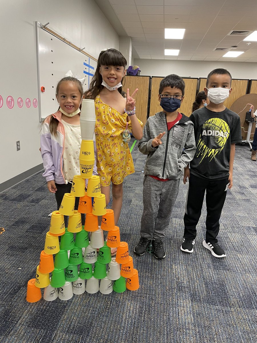 MrsPrivratsky's tweet photo. Challenge accepted in the ABL today! #growinglieders @Phearse_lieder @CFISDLieder https://t.co/tai2UGYZPa