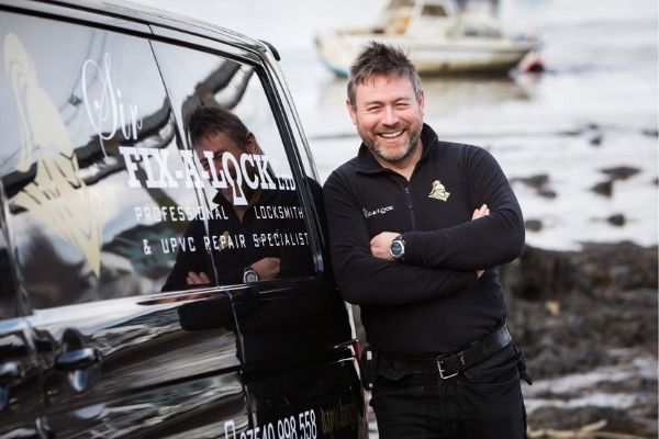 Chamber_Devon's tweet photo. 🇺🇦 #AuctionForUkraine 🇺🇦

Free security survey and installation of the most top security lock they have to the front door of a business with 3 keys from @sirfixalock 🔑

Current highest bid: £50

Bid here 👇

https://t.co/sBP67cjj1j https://t.co/9B6v4Q1KuP