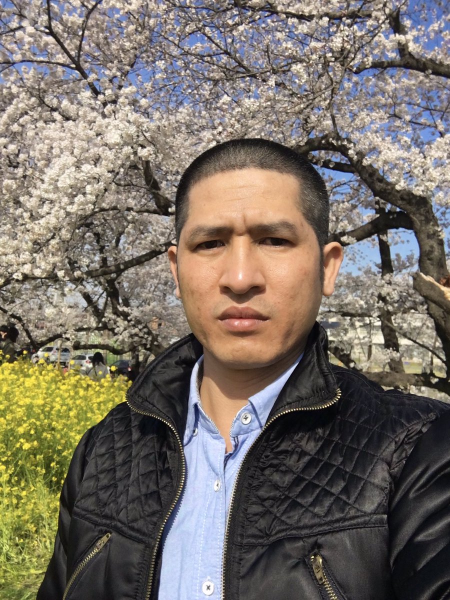 DavidDuc13's tweet photo. My mother told me to "come home if you're too tired", but  "the way home is still far away". https://t.co/26qN26TsHl