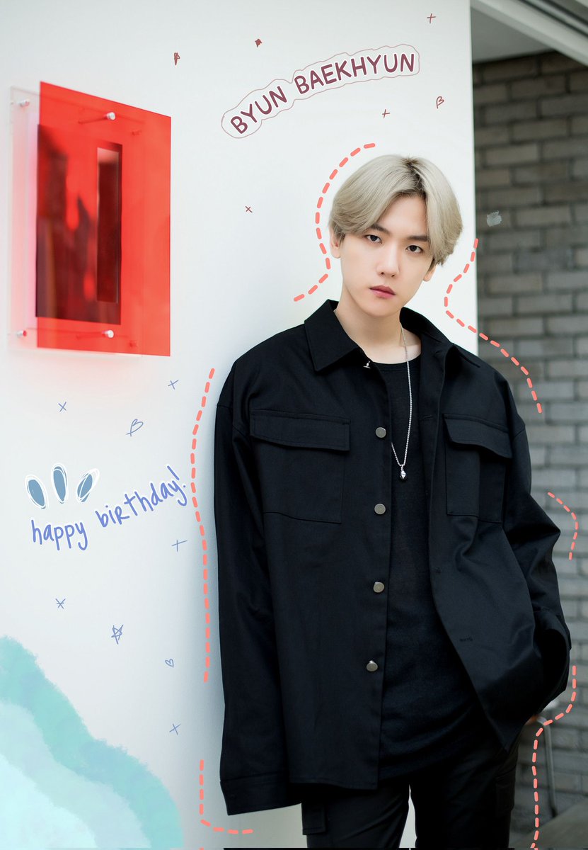 chnloeyxo's tweet photo. happy birthday baekhyun!! thank u for always make me smile and make my heart warm when i saw ur smile, wish u always happy and success!! lovee uuu❤️❤️
#터래기야_큥생일축하해_보내줘
#해피큥데이 
#HappyBaekhyunDay
#31LightRaysUponBaekhyun 
@B_hundred_Hyun https://t.co/WR8Qprjufd