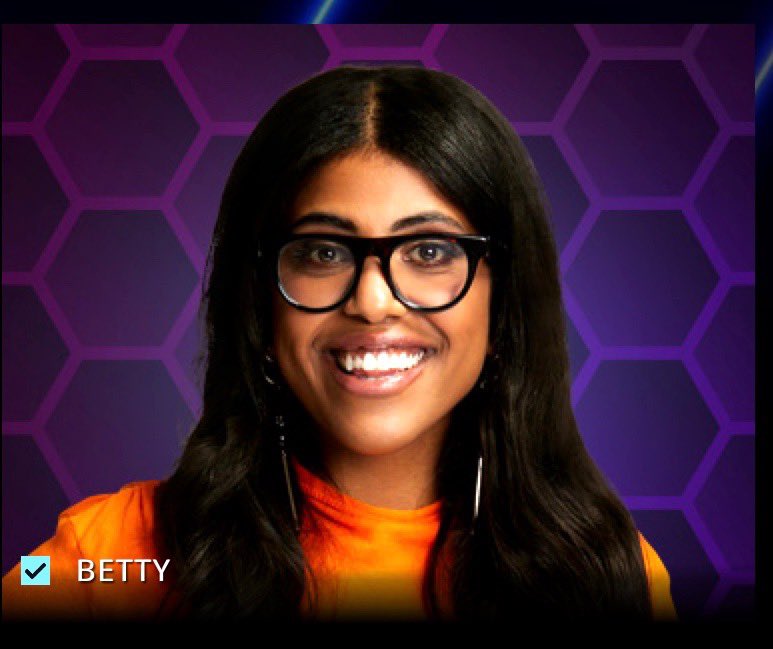 thecareyWo's tweet image. Hung out with this queen for 14 hours &amp;amp; 5000+ votes. With only 1 hour sleep it’s time to rest up to watch the finale, see my BBTwitter fam their tonight 😘 #businessB #Final2  #BBCAN10