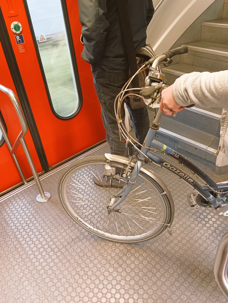 europe3330's tweet photo. #Radtour für #Faule @Regio_NRW 🇪🇺😀😀😀 https://t.co/oenxMlLJaL