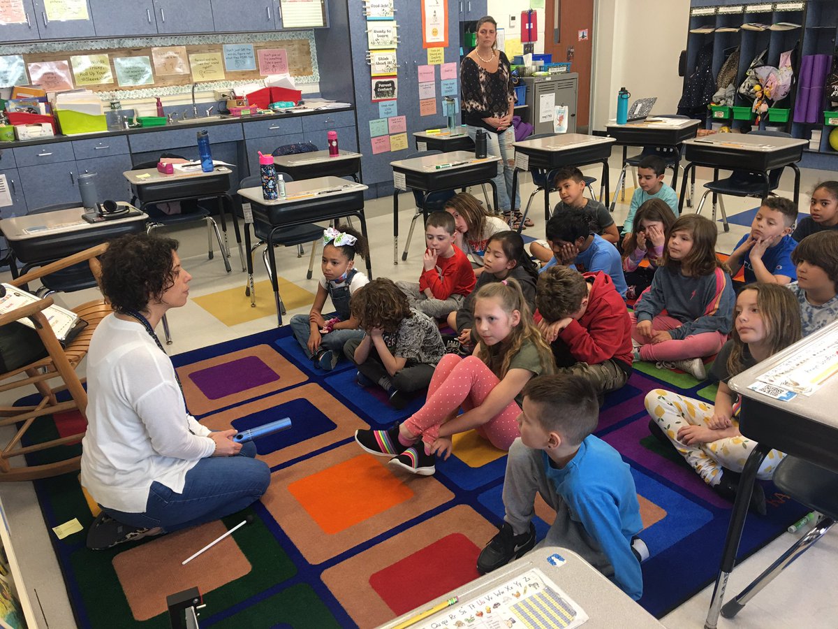 Thank you Ms. Gioulis for another marvelous mindfulness session.  Our students feel so connected to you and open up when you are in our room. <a href="/WestSchoolLBNY/">West School</a> <a href="/LBSchoolsNY/">LongBeachSchools</a> #ProudtoBeLB