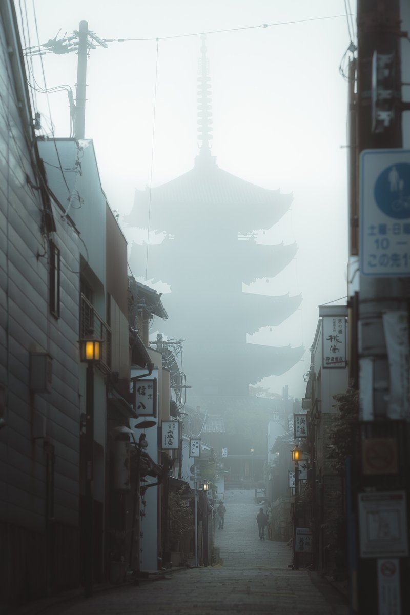 京都にラスボスがいるとしたらここだ 総員第一種戦闘配備 ヤツは四天王最弱 絶対こんなキャラが待ち構えてるよね Togetter