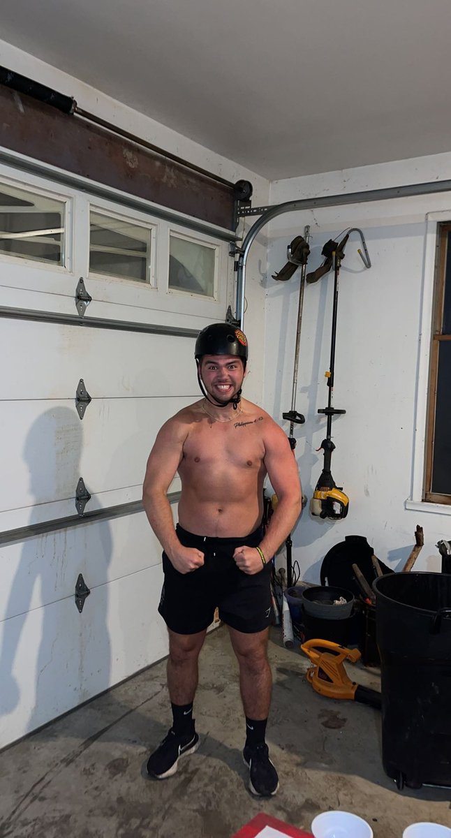 Player 1: Sheriff McKenna 
Strengths: Has one ab, Fighting ability, Has a tattoo
Weaknesses: IQ, Awareness